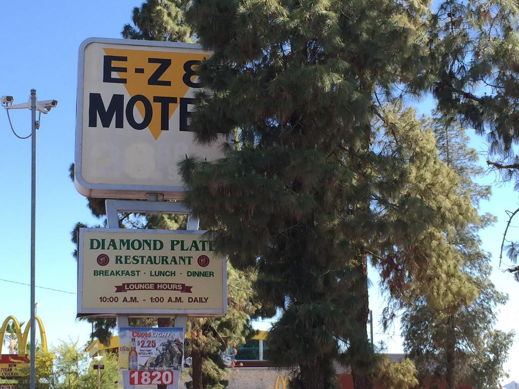 Ez 8 Motel Airporter Phoenix Buitenkant foto